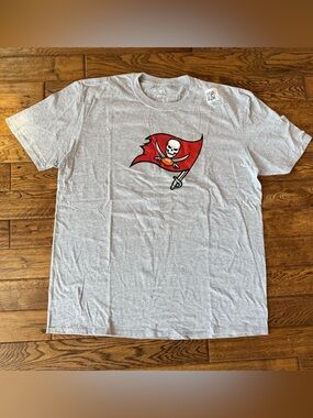 Fanatics Tampa Bay Buccaneers “Bubs 74” T-Shirt — Men’s XL